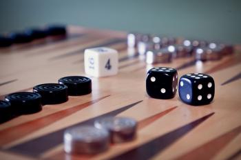 backgammon online